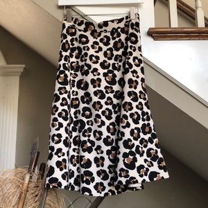 Ann Taylor Skirts - Ann Taylor Cheetah Skirt; size 0 Ann Taylor Skirts - Ann Taylor Cheetah Skirt; size 0